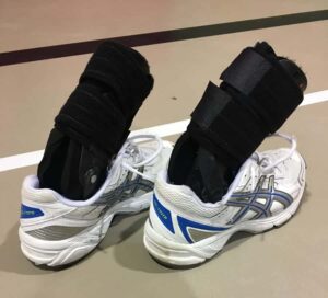 running shoes with ankle brace inside