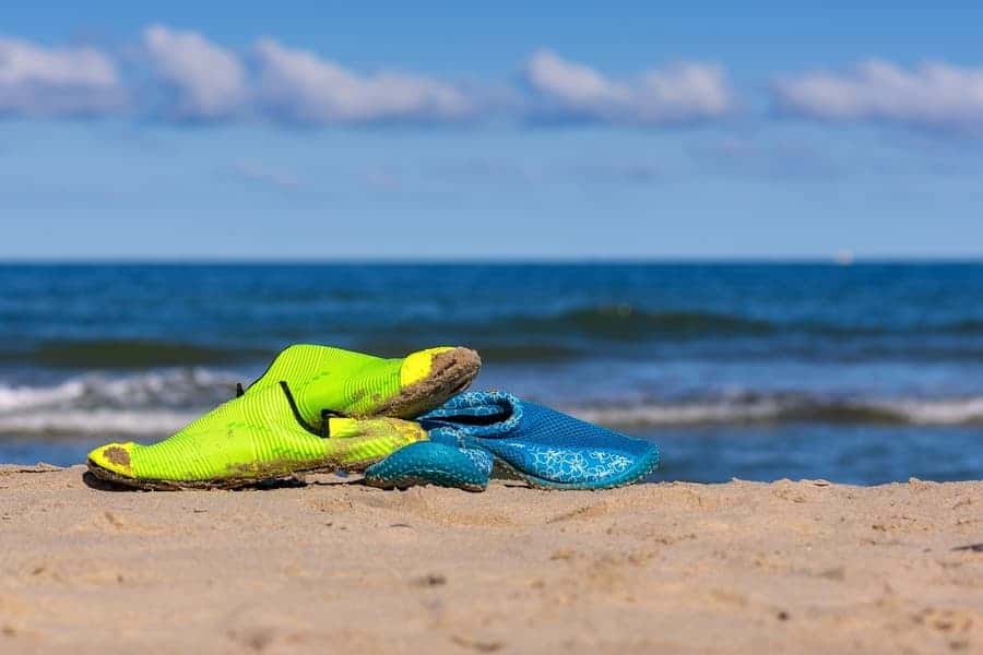 beach volleyball footwear