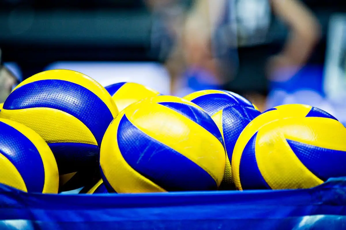 6 Basic Volleyball Hitting Skills for Beginners