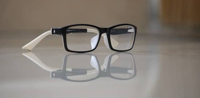 A pair of eye glasses