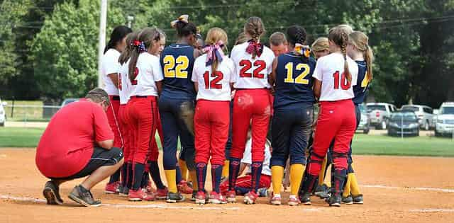 A softball team 